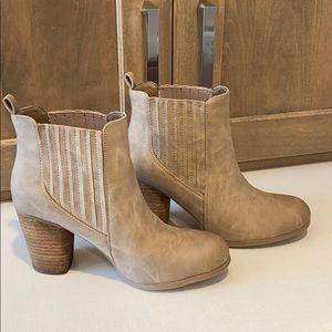 Madden Girl Dominicc Ankle Boots size 7. New